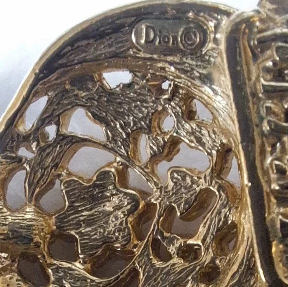 Dior Choker Necklace - Picture 9 of 11